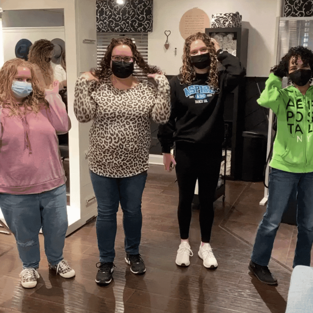 curls night out front